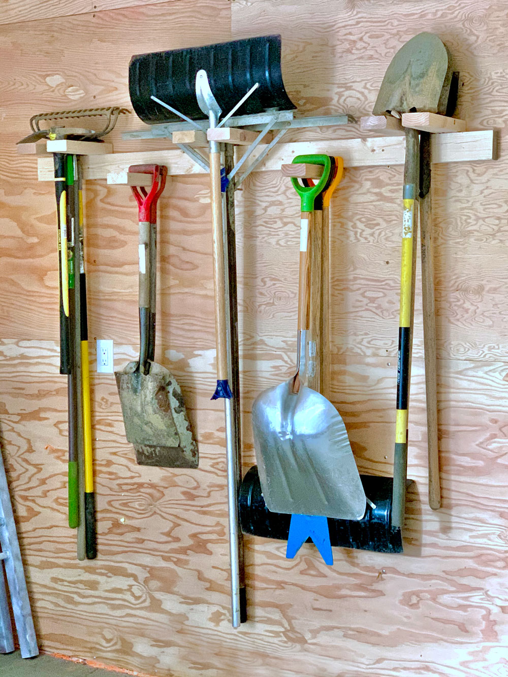 DIY Garden Tool Storage