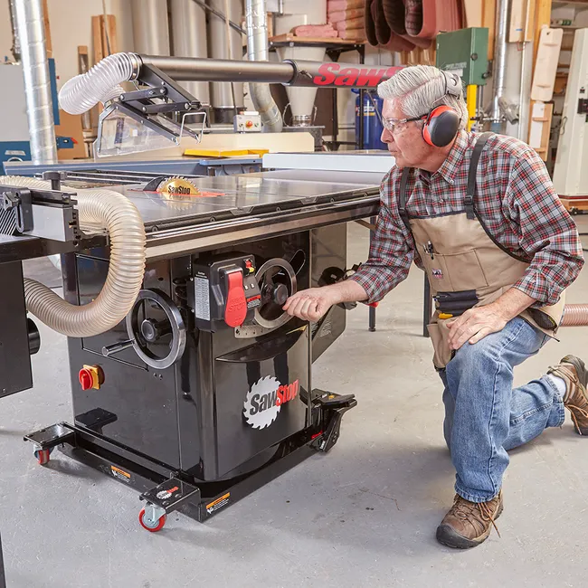 Cabinet Table Saws