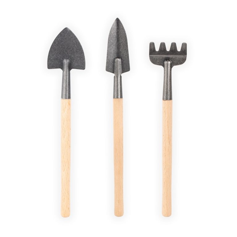 Tools for Garden: Must-Have Tools for Planting and Maintenance