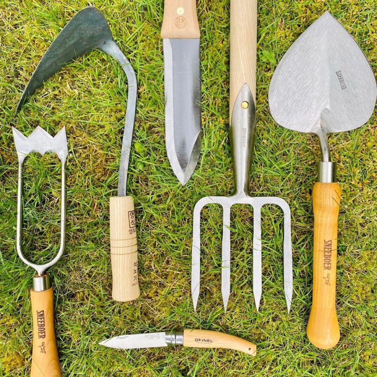 Best Garden Tools: Must-Have Equipment for Every Gardener
