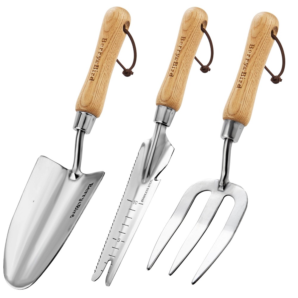 common garden tools