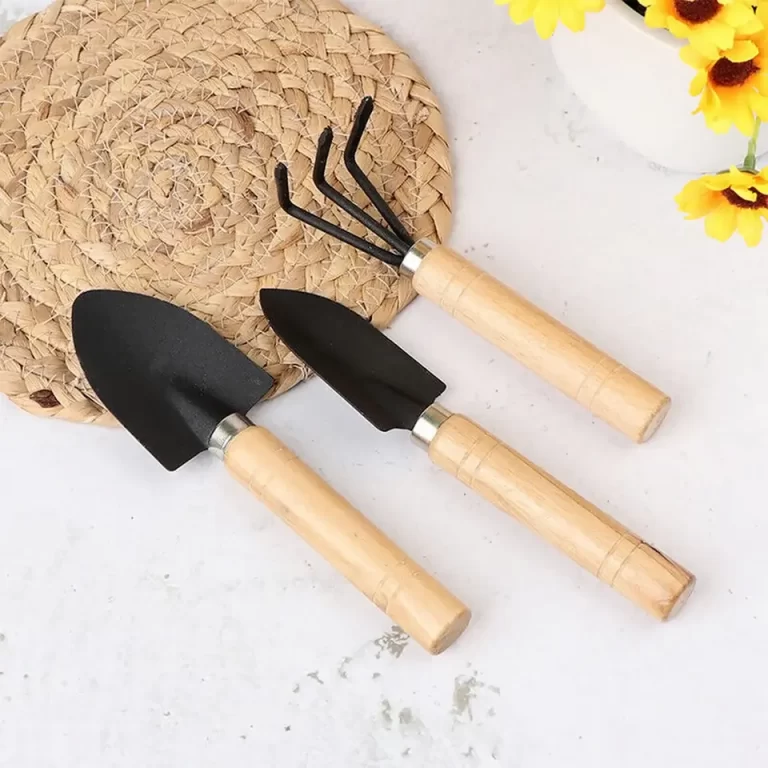 Common Garden Tools: Understanding Their Uses and Benefits