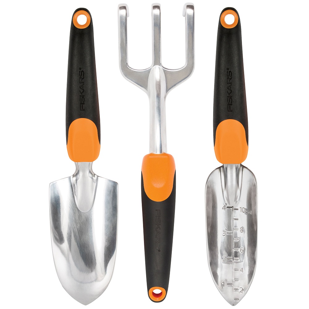 common garden tools